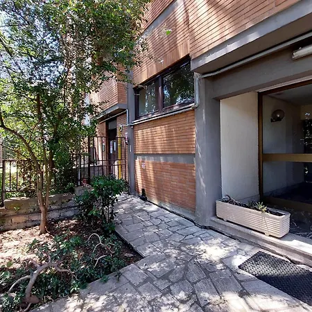 Eur Trepini Luxury Loft 公寓